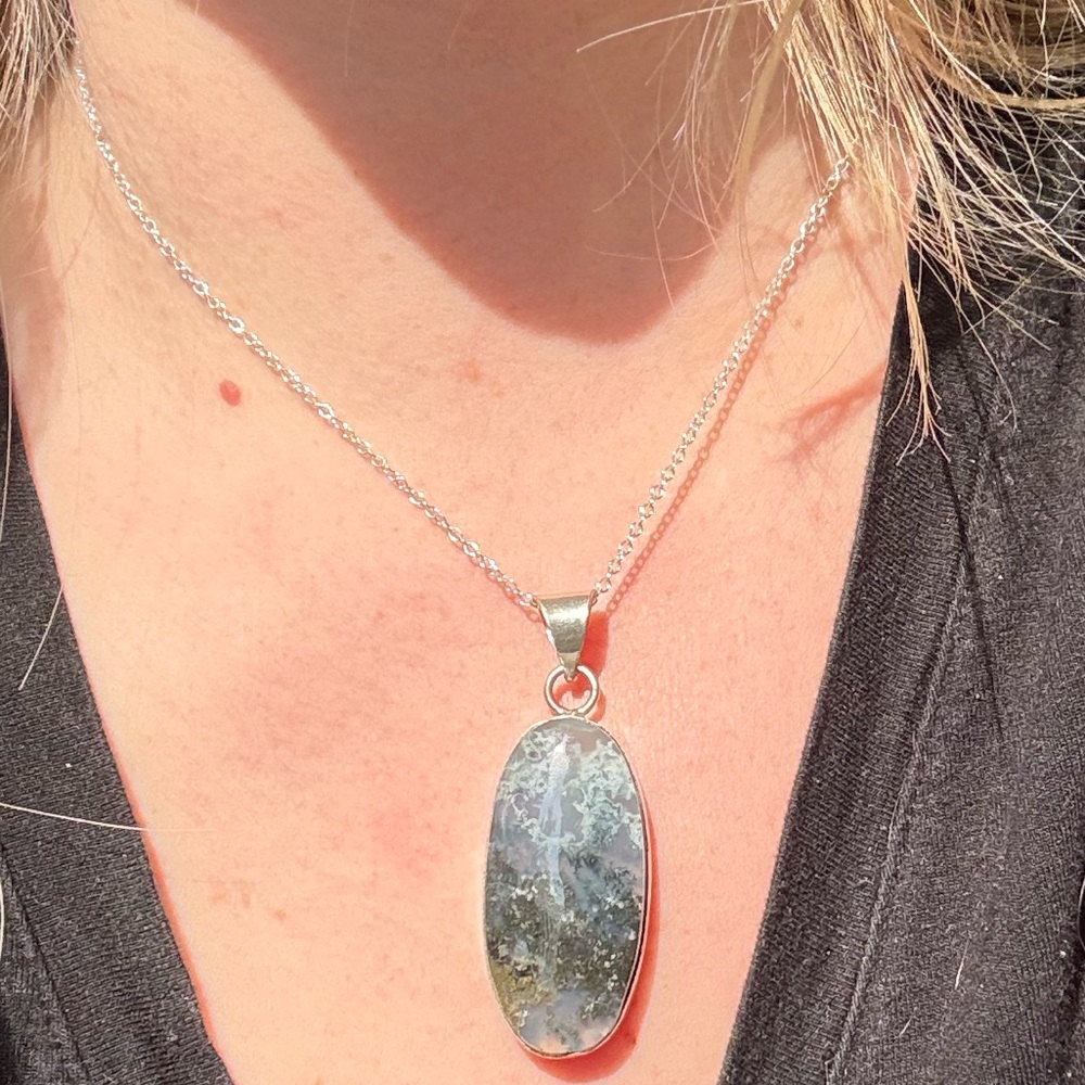 Silver Moss Agate pendant Necklace - Picture 14 of 16